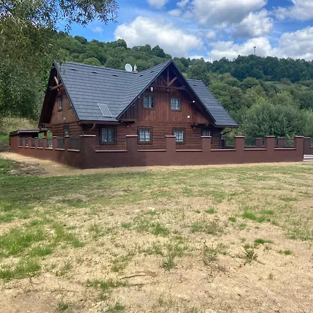 Jakub Chalet *